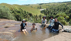 フィンタサ＆ラオラオフォールズ Fintasa & Laolao Falls